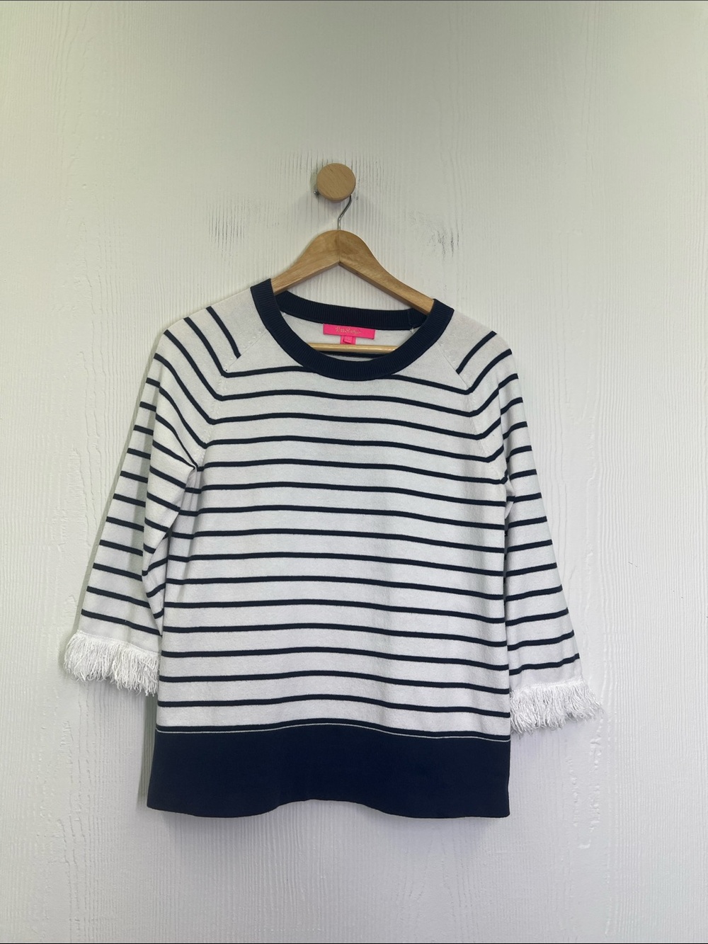 Lilly Pulitzer - Dasha True Navy White Stripe Fringe Sleeve Sweater Size Medium - Picture 8 of 11
